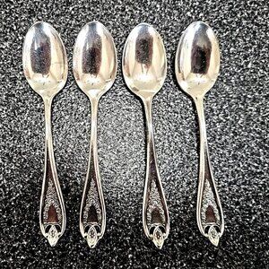 1847 Rogers Bros. Old Colony 1911 XS Triple Old Colony Plate 4 Demitasse Spoons